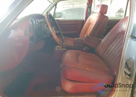 1982 Rolls-Royce Silver Spur z USA, uszkodzony, nr VIN SCAZN42A8CCX04611